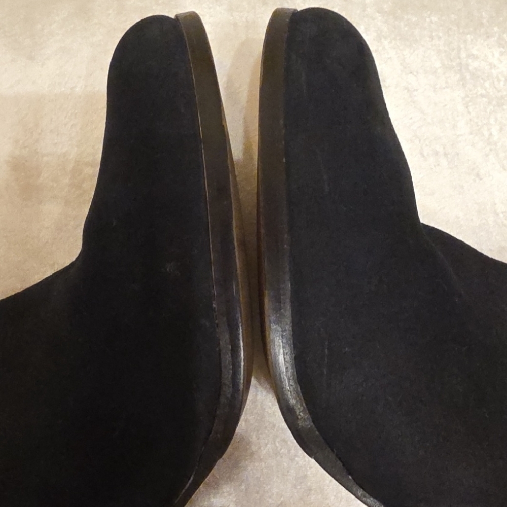 Cole Haan Black Ankle Boots with Tan Heel - Picture 7 of 11